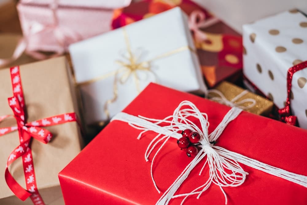 Curated gift boxes